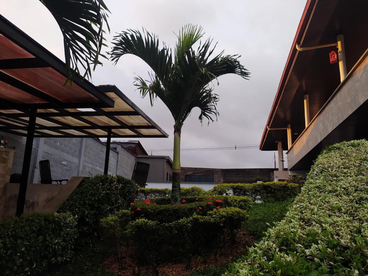 Villa Juliana Buenaventura Exterior photo
